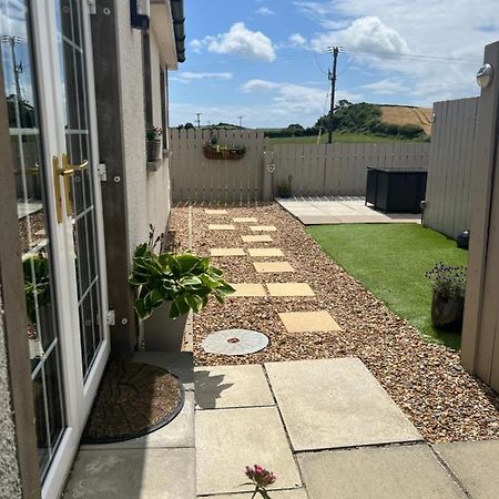Smythe Cottage Kirkistown Exterior photo